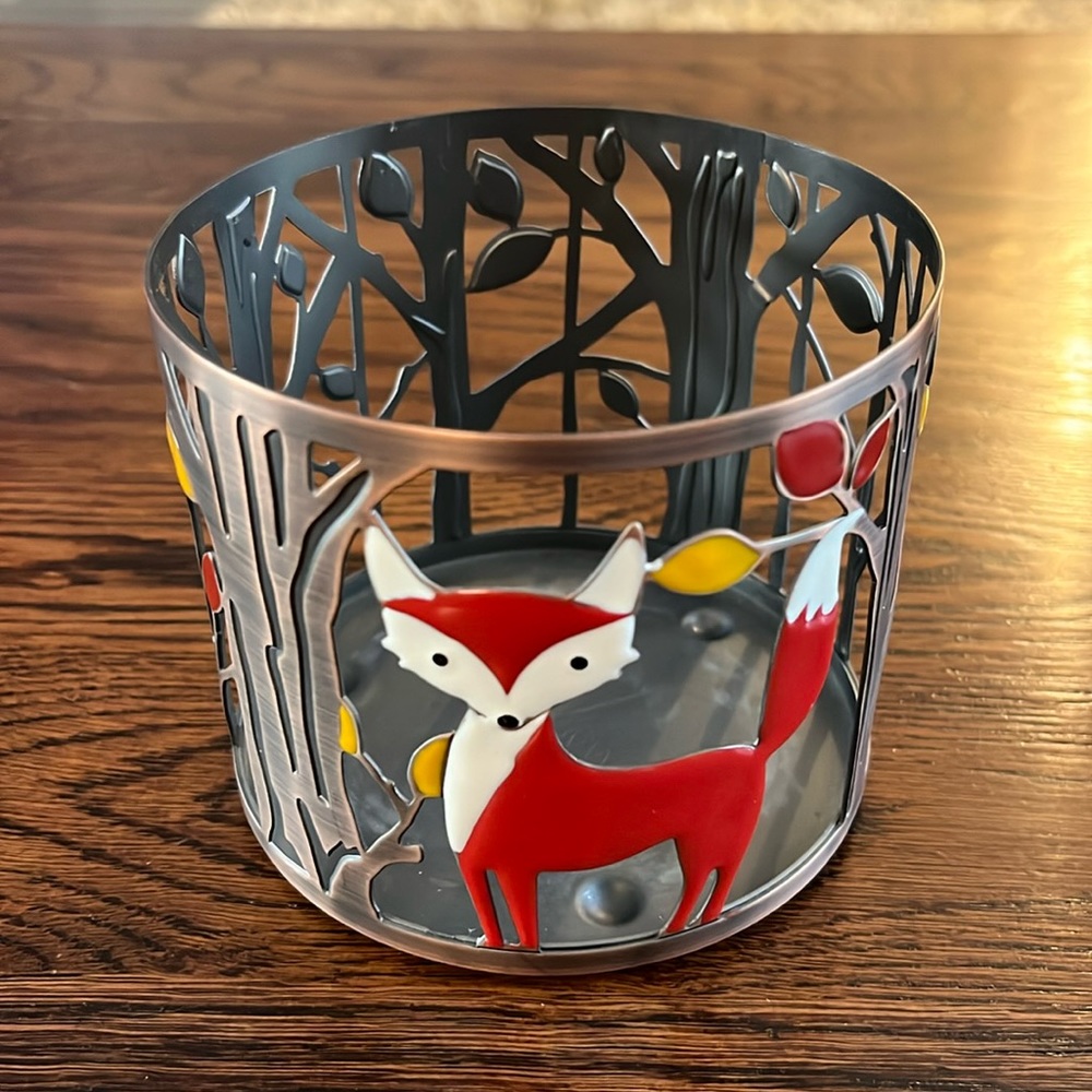 BATH AND BODY WORKS 3-wick candle holder
